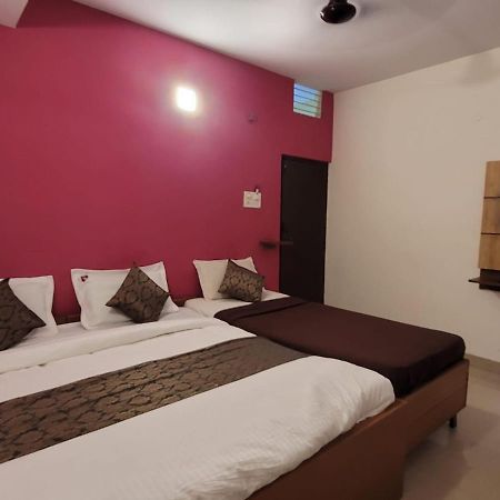 New Jaganmohana Comforts Mysore Exteriör bild