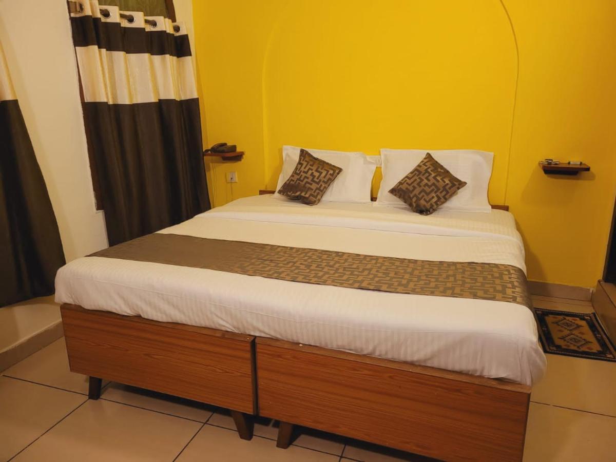 New Jaganmohana Comforts Mysore Exteriör bild